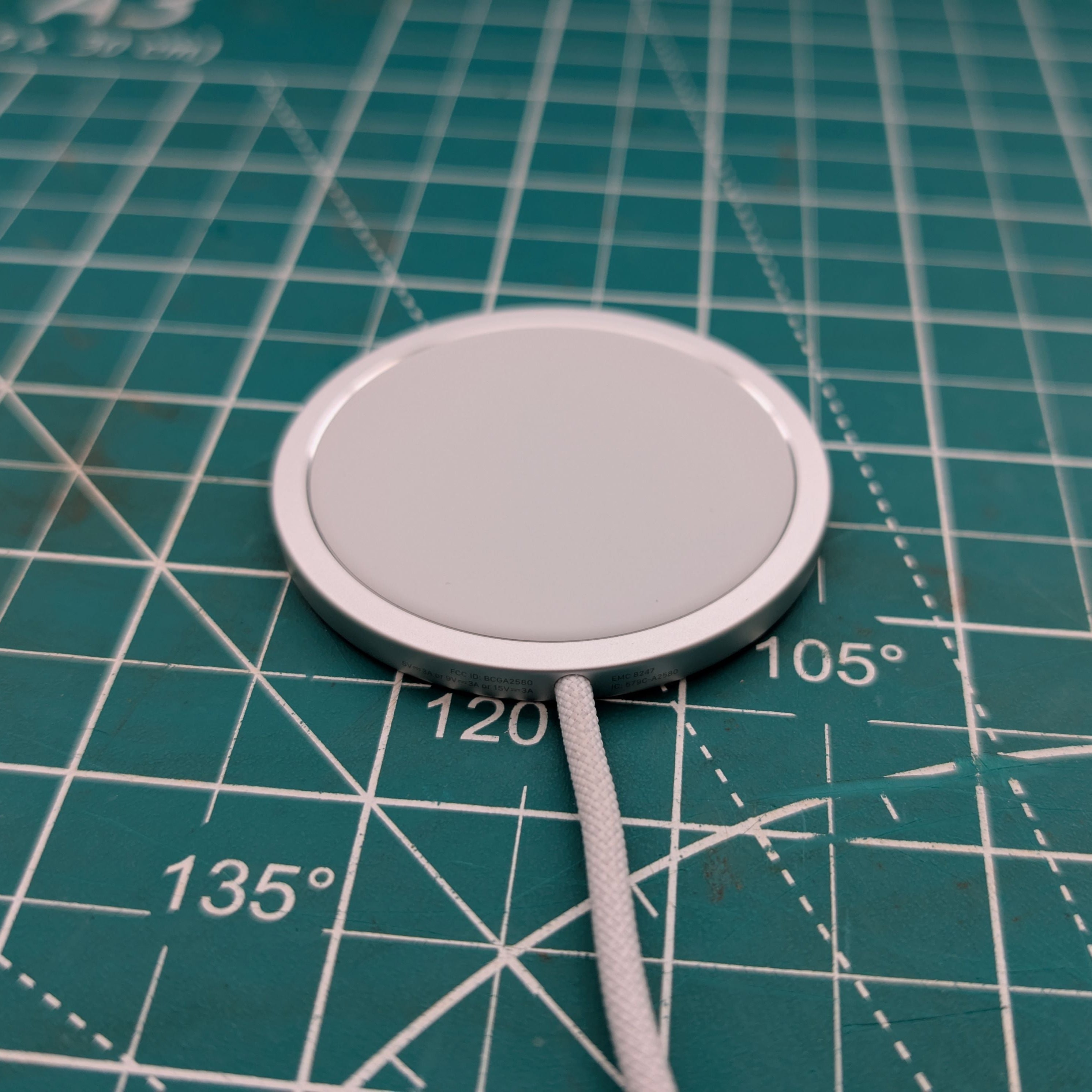 2025+ Ioniq 5 SE Wireless Charging Pad
